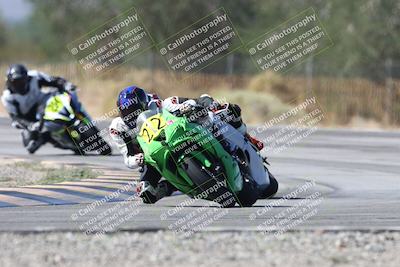 media/Oct-04-2025-CVMA (Sat) [[408bcdd6e4]]/Race 10-Amateur Supersport Middleweight/